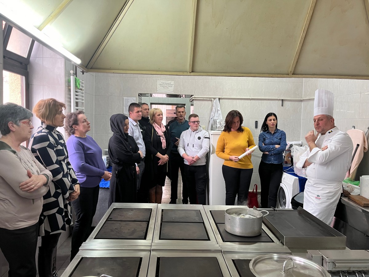 Радионица под називом „Методе и технике презентовања и сервирања&nbsp;хране“